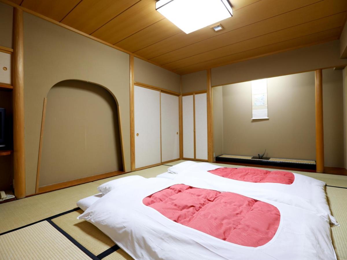 Yorozuya Hotel Yamanouchi  Exterior photo