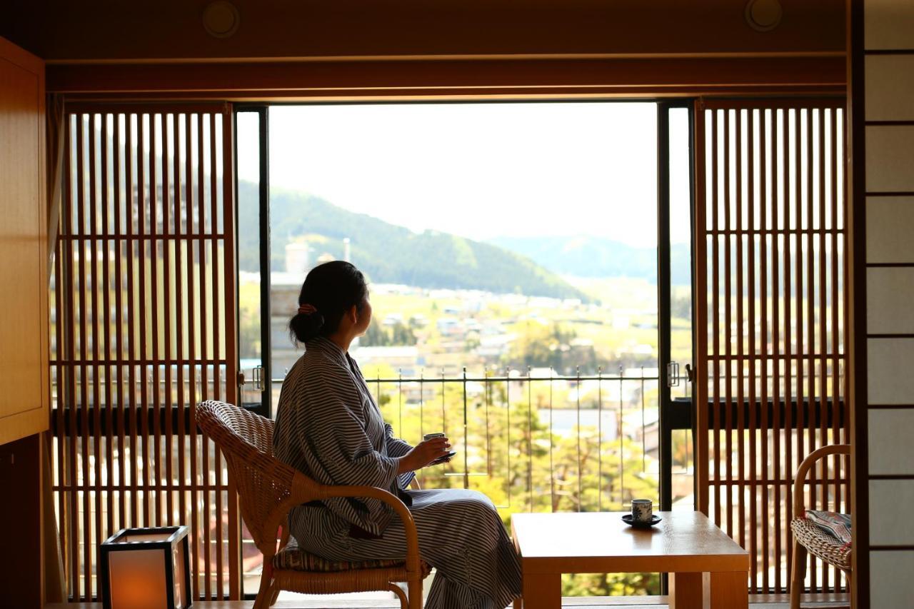 Yorozuya Hotel Yamanouchi  Exterior photo